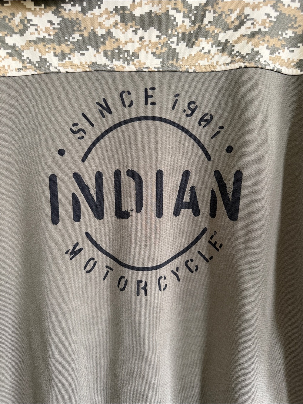 Indian Motorcycle Jacket Hoodie with Camo Trim - Picture 8 of 9